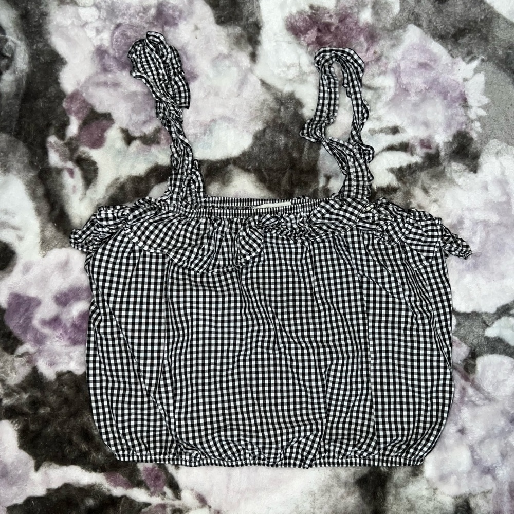 American Eagle Women’s Small Black and White Tank Top Crop Top